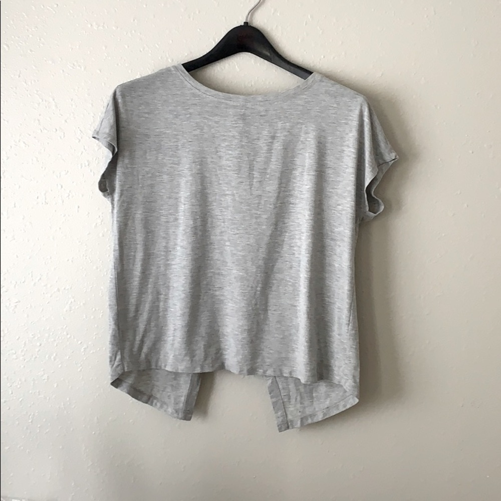 Open Back yoga shirt